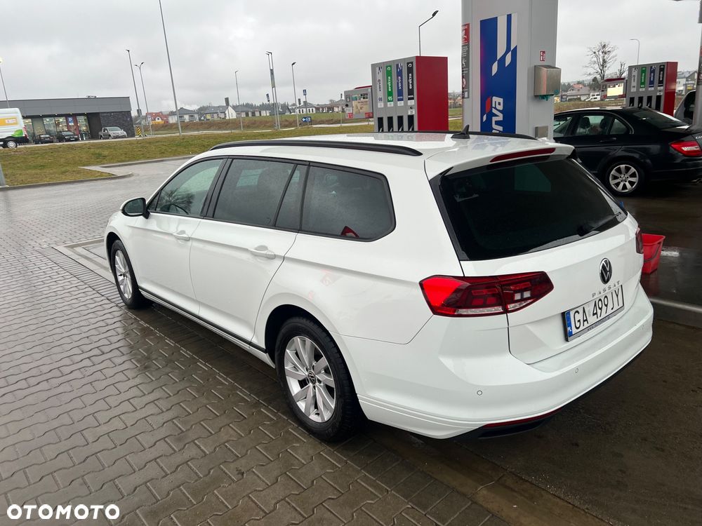 Volkswagen Passat 2.0 TDI EVO Elegance DSG - 3