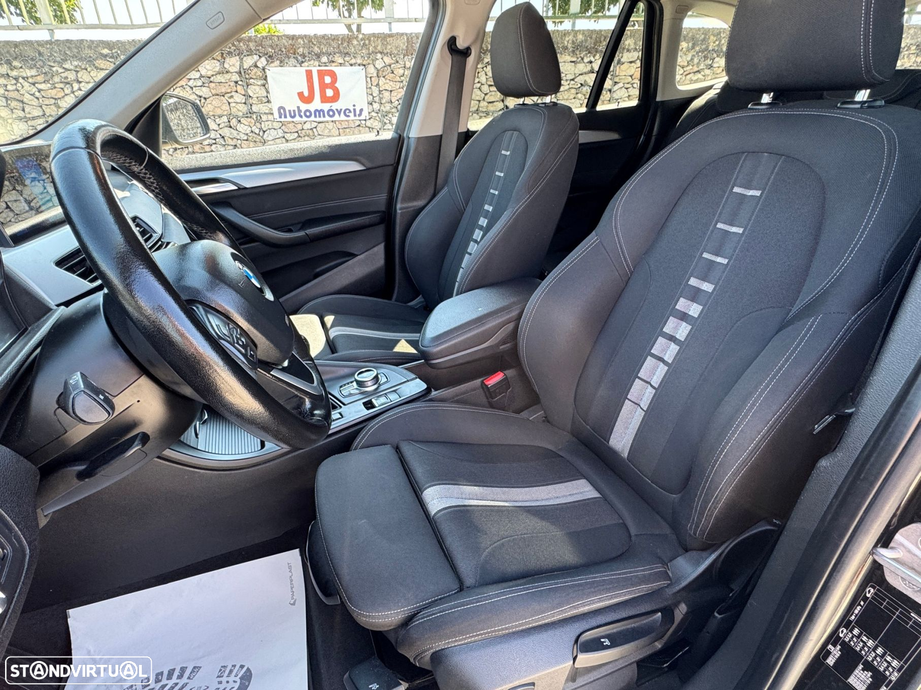BMW X1 16 d sDrive Line Sport - 9