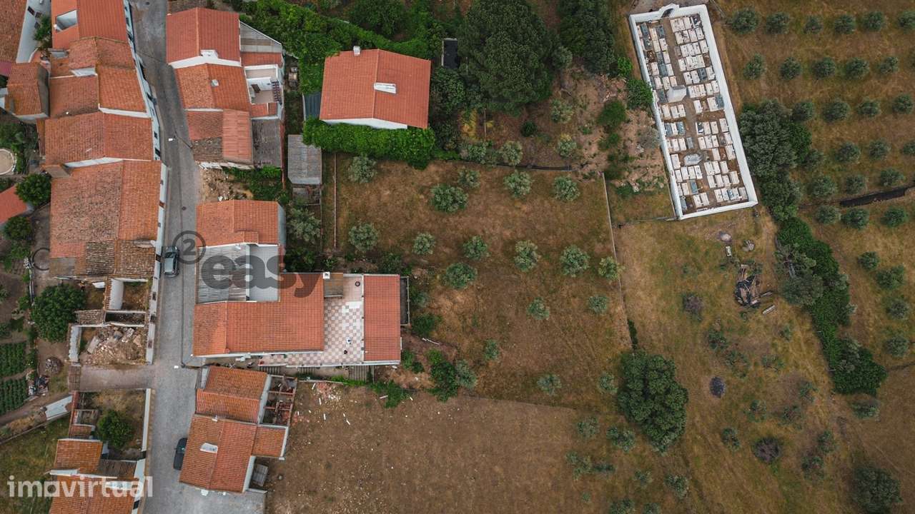 Moradia T3 e Terreno Rústico nas proximidades de Évora - Grande imagem: 5/23