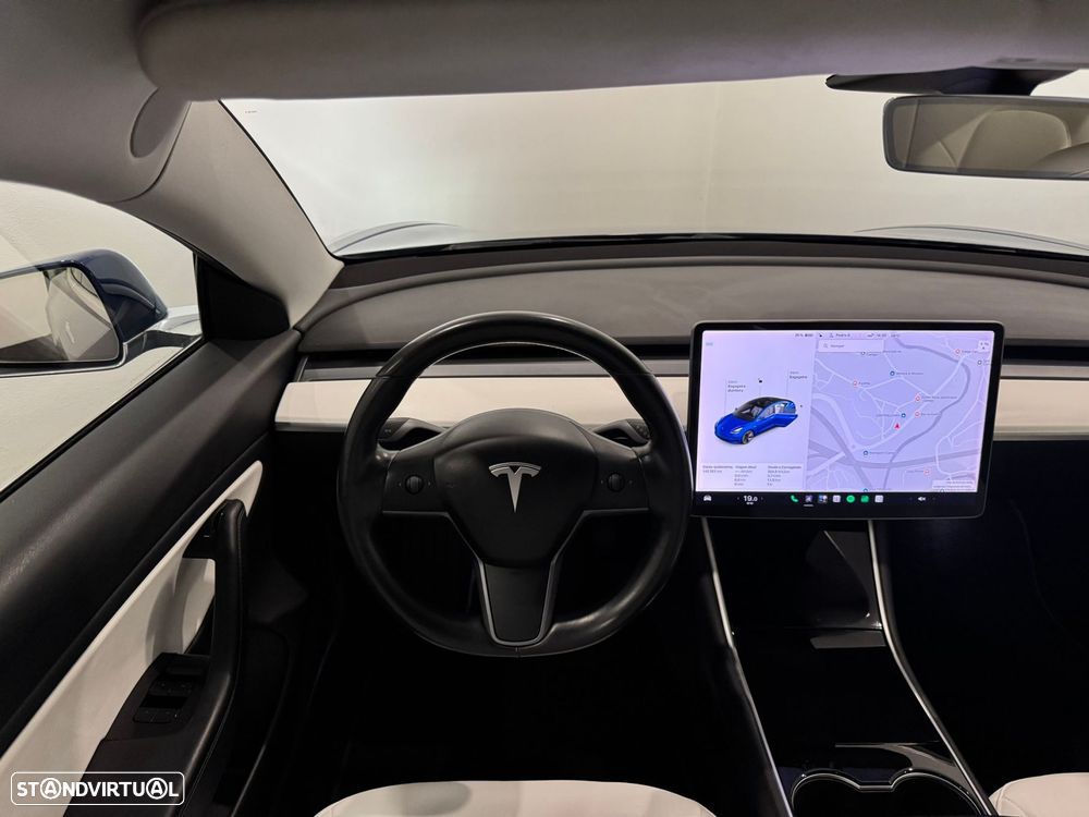 Tesla Model 3 Long-Range Dual Motor AWD - 33