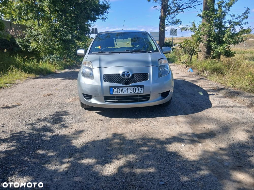 Toyota Yaris 1.3 Sol - 7