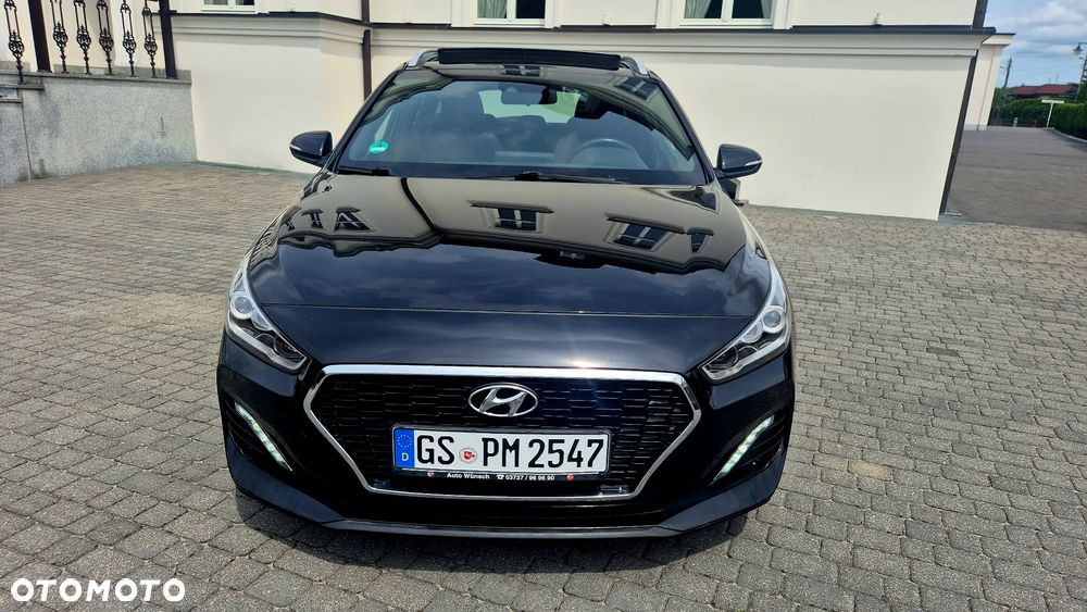 Hyundai i30 1.4 T-GDI DCT Premium - 8