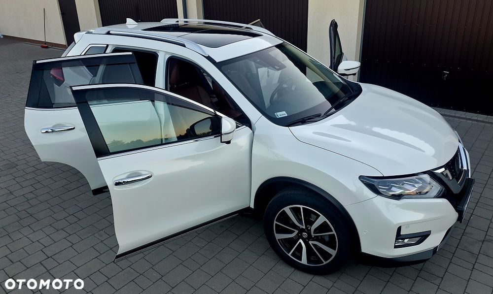 Nissan X-Trail 2.0 dCi Tekna 4WD Xtronic - 18