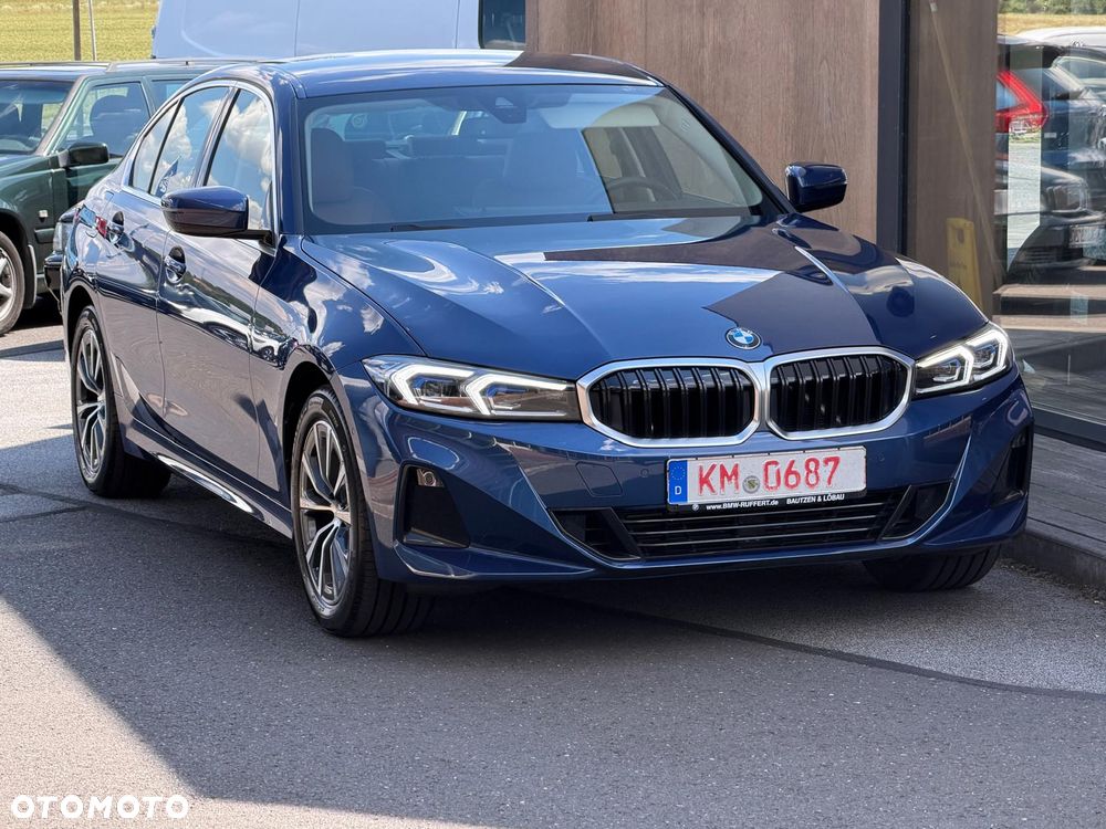 BMW Seria 3 320i GPF xDrive Luxury Line - 2