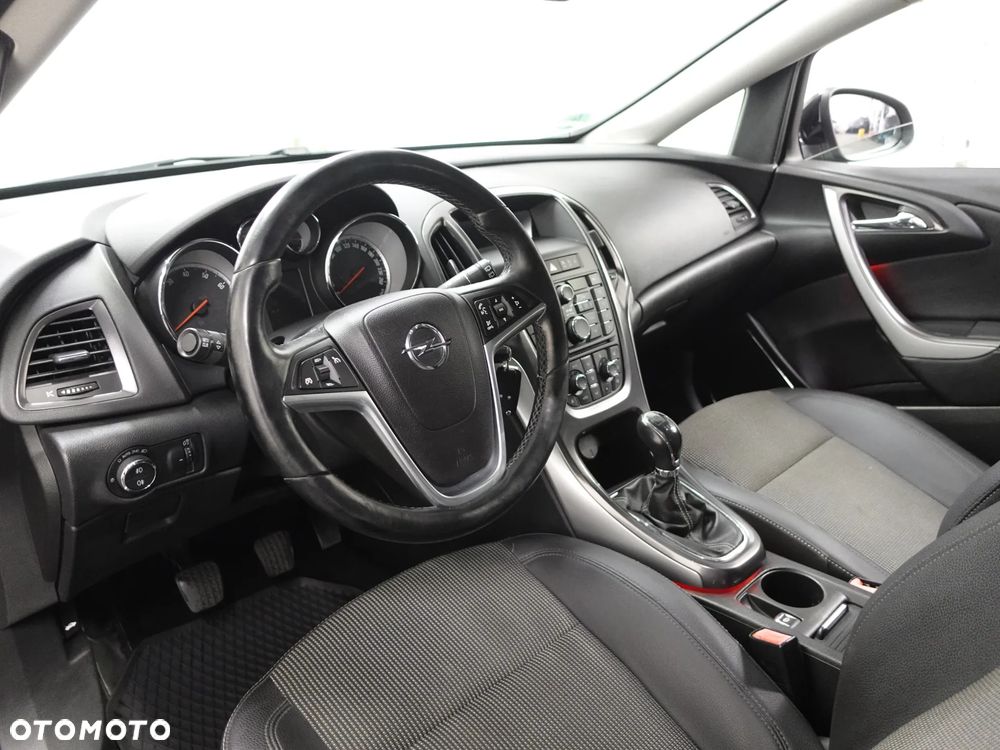Opel Astra 1.4 Turbo - 19