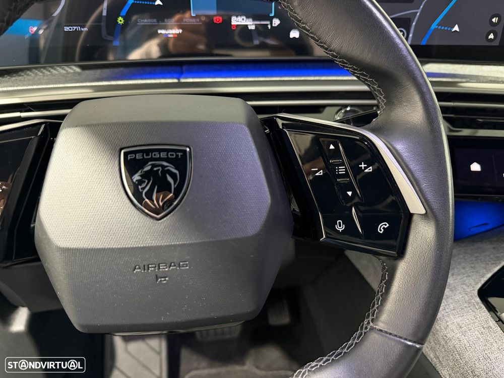 Peugeot 3008 - 25