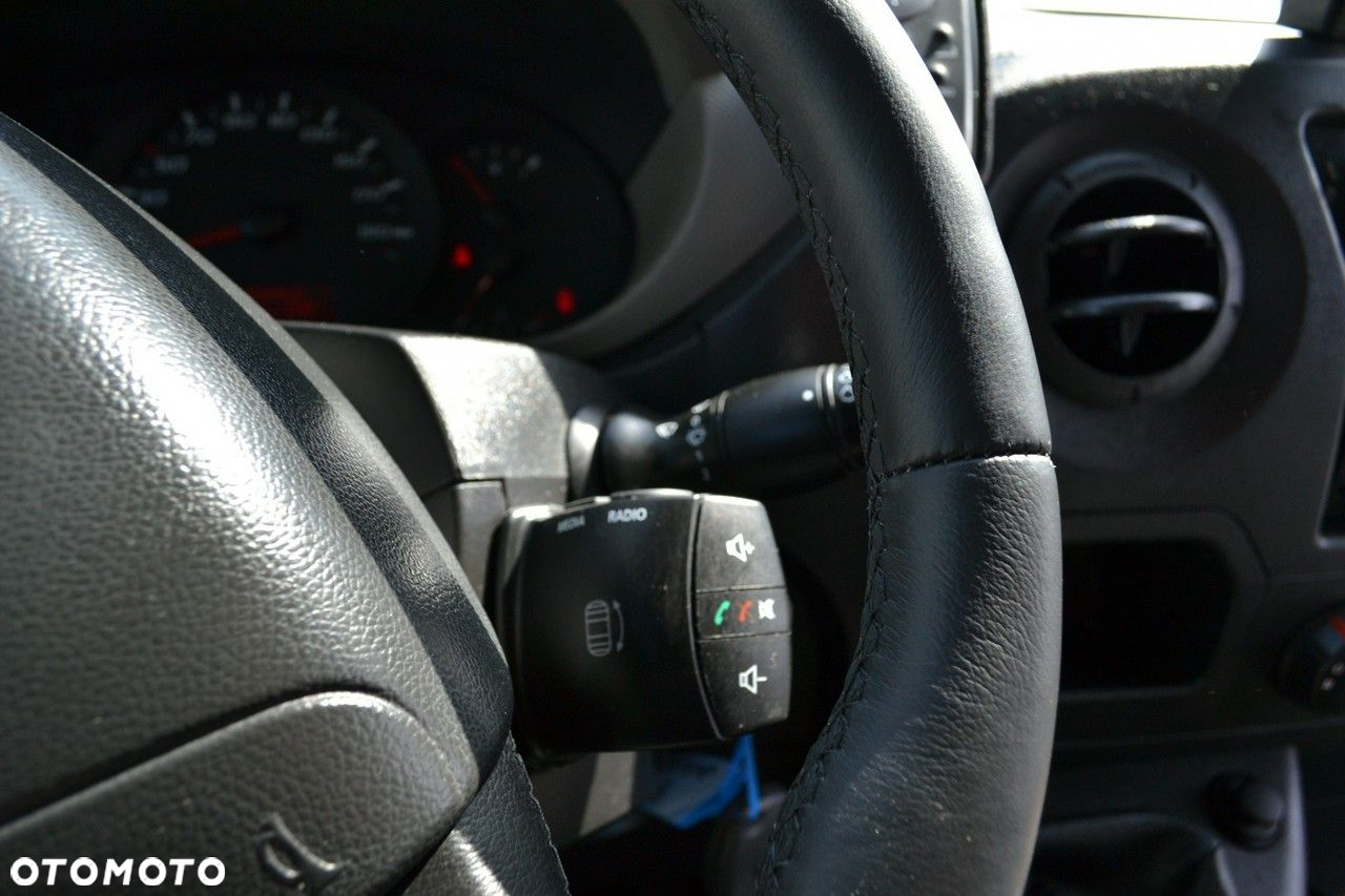 Renault Master - 13