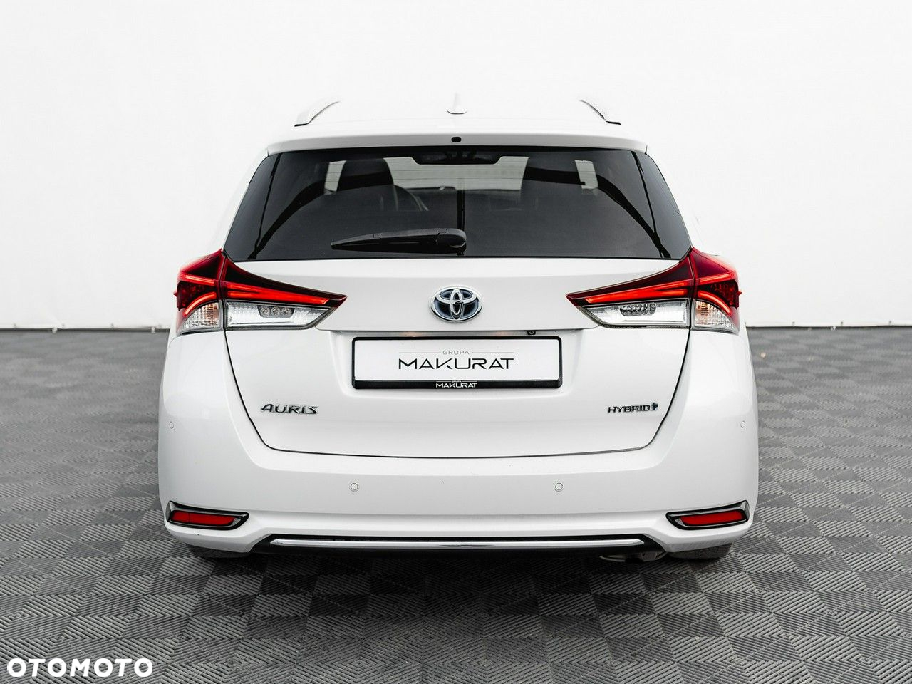 Toyota Auris Hybrid 135 Premium - 11