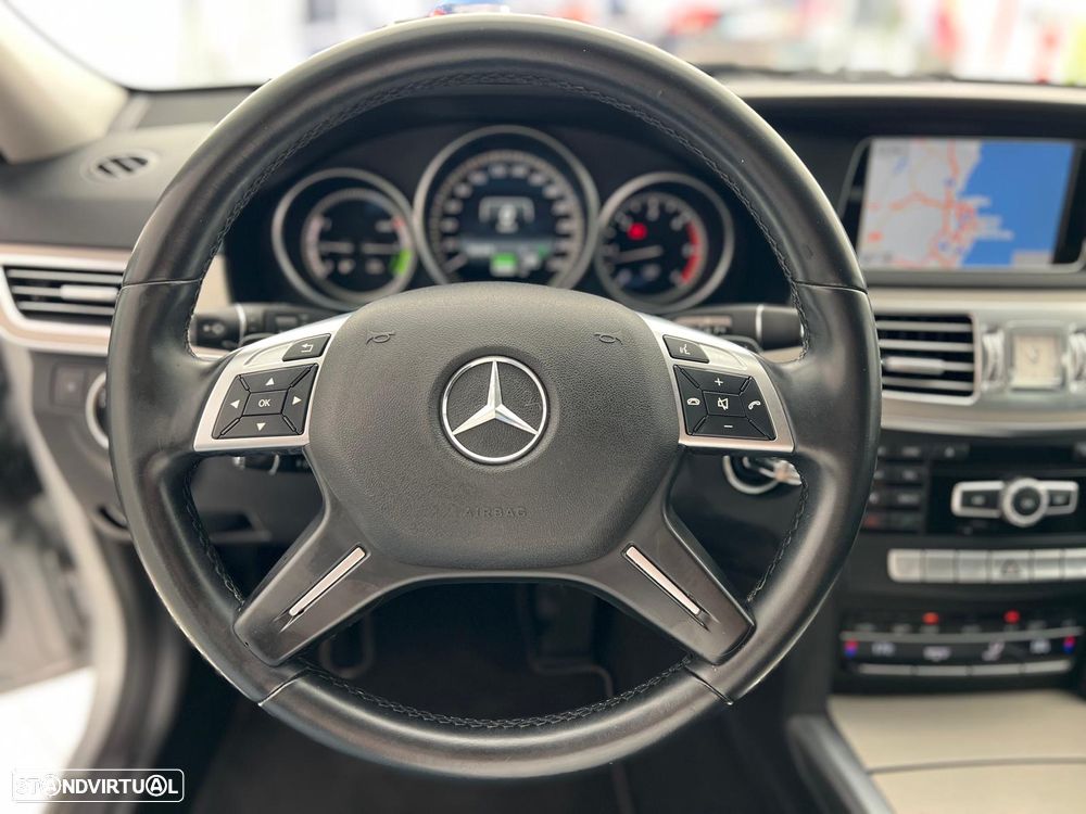 Mercedes-Benz E 300 Bluetec Hybrid Elegance - 20