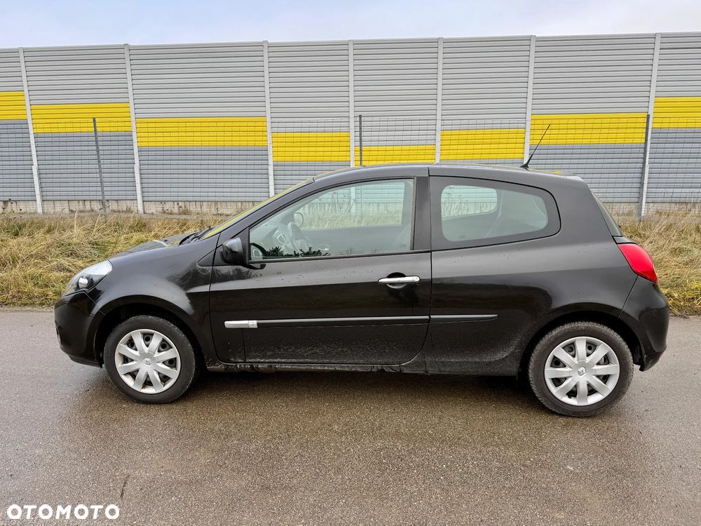Renault Clio - 6
