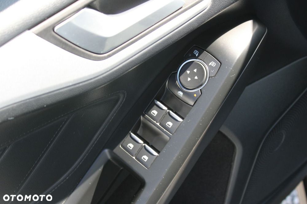 Ford Focus - 18