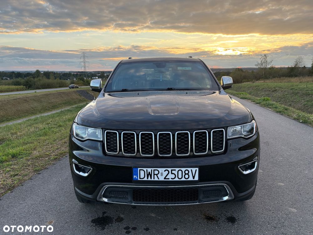 Jeep Grand Cherokee - 10