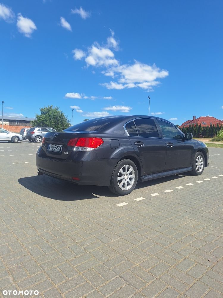 Subaru Legacy - 5