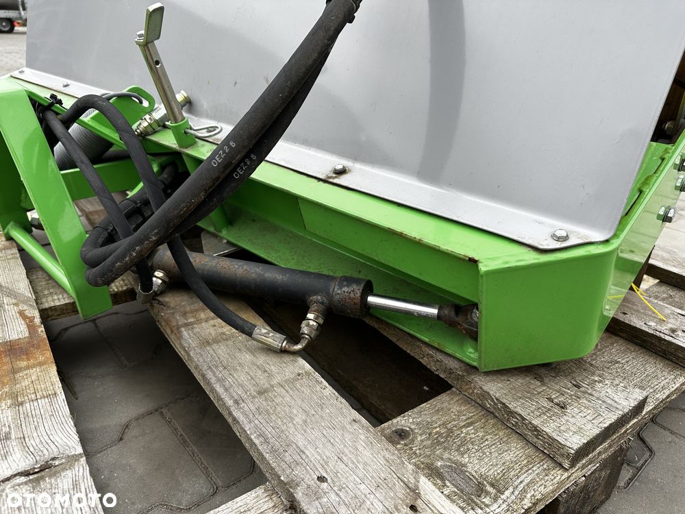 Inny EGHOLM Maskiner A/S Zamiatarka do placu - 4