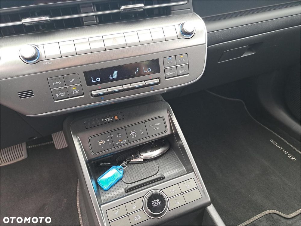 Hyundai Kona - 11