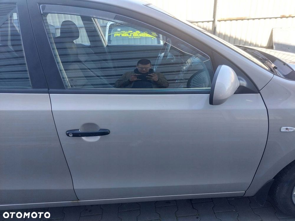 DRZWI KOMPLETNE PRAWY PRZÓD HYUNDAI I30 CW QU KOMBI - 1