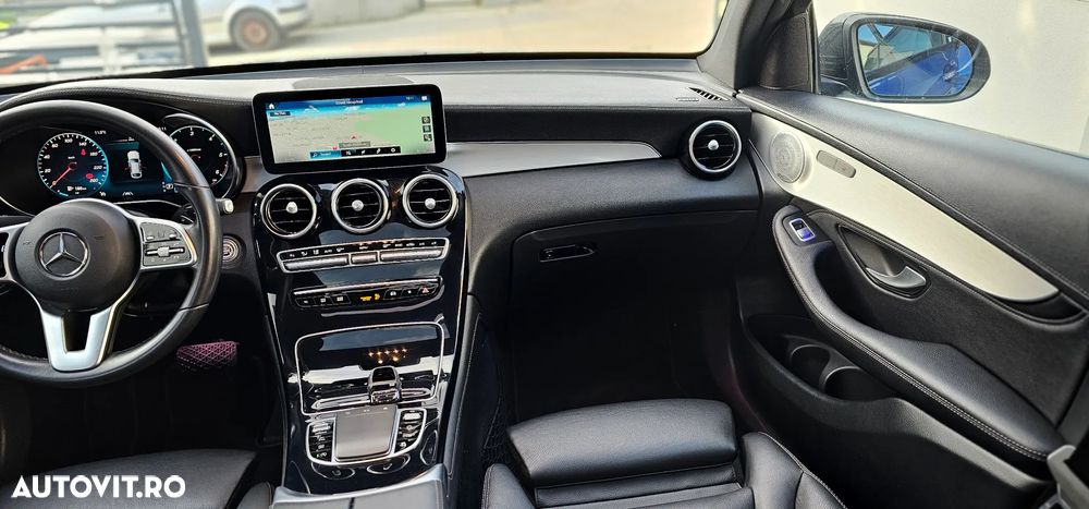 Mercedes-Benz GLC Coupe 220 d 4Matic 9G-TRONIC AMG Line - 20