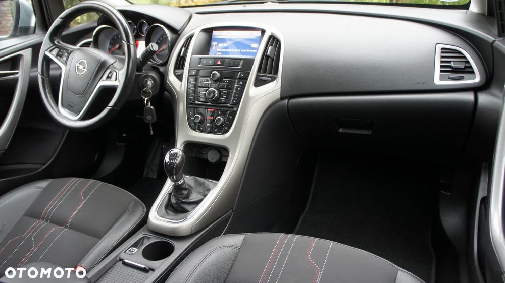 Opel Astra - 20