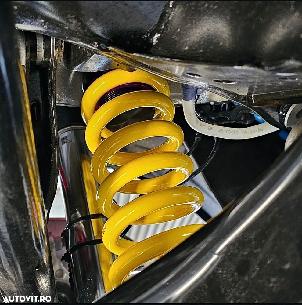 Volkswagen Golf - 20