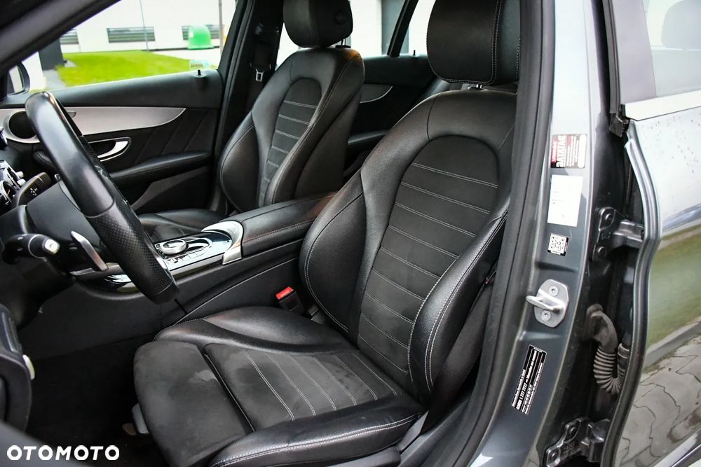 Mercedes-Benz Klasa C 200 d T 9G-TRONIC AMG Line - 24