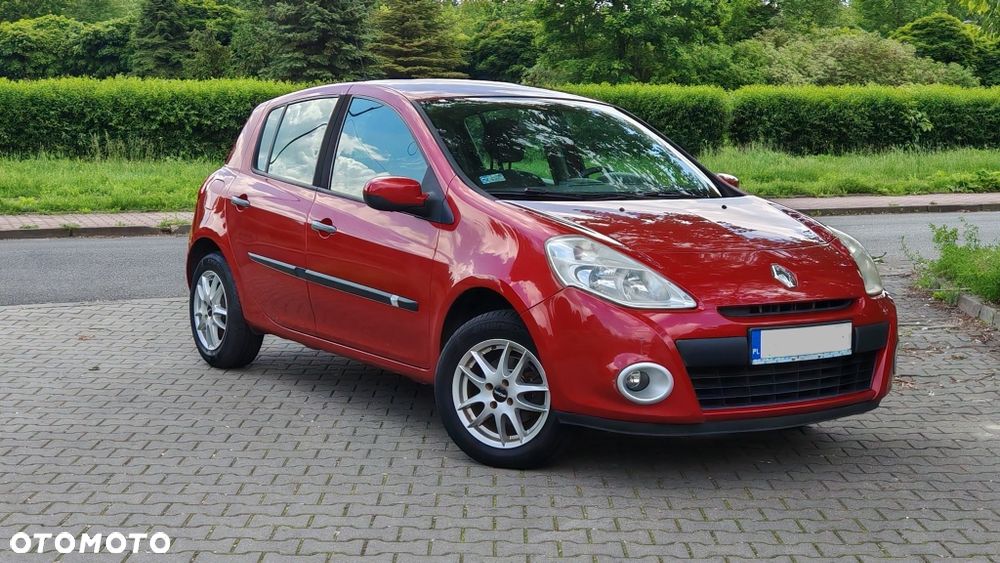Renault Clio - 1