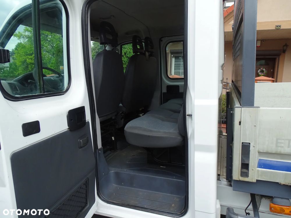 Peugeot Boxer 120 koni ,DOKA DUBEL , 7 miejsc + skrzynia 3m x 2.10m - 10