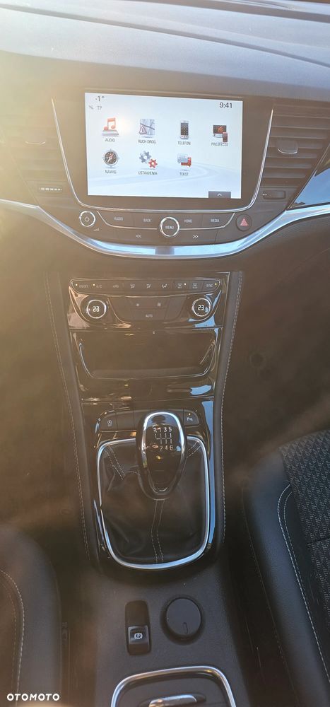 Opel Astra 1.4 Turbo Start/Stop Business - 2
