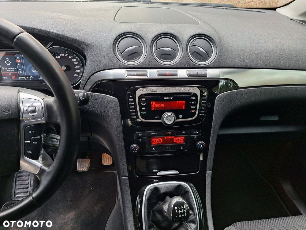 Ford Galaxy 2.0 TDCi Titanium - 11