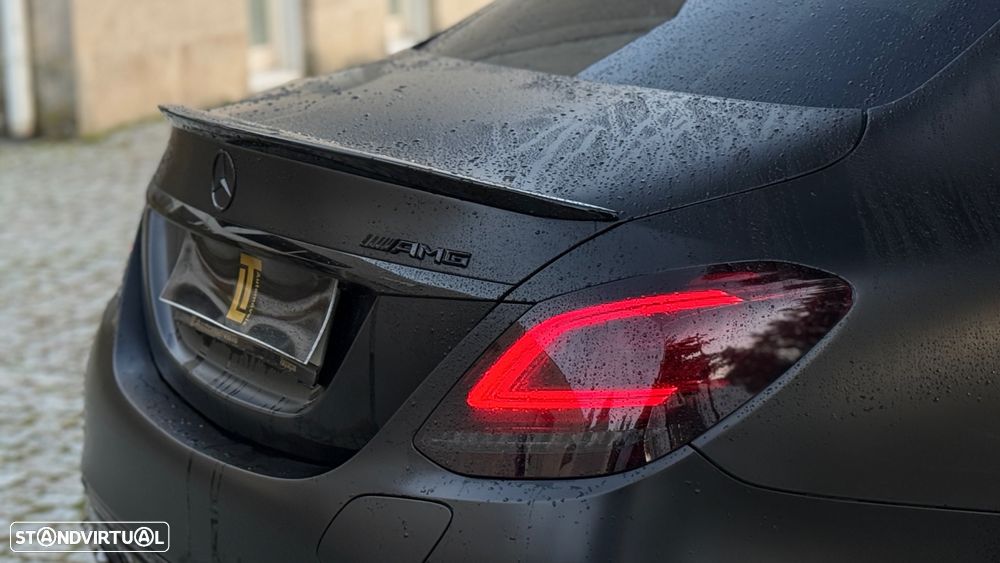 Mercedes-Benz C 300 - 12