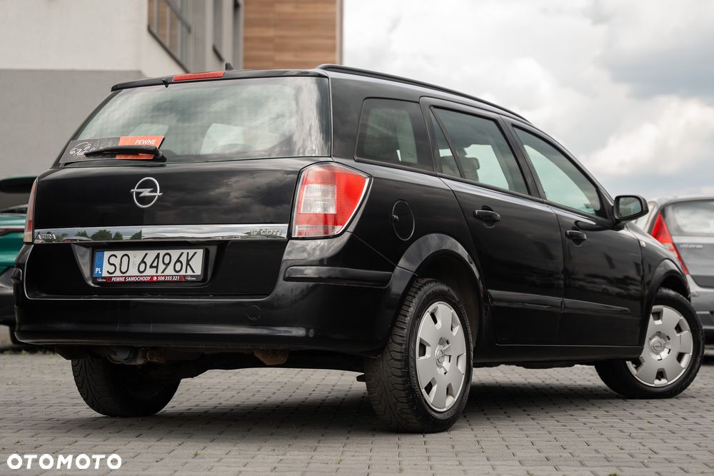 Opel Astra 1.7 CDTI Essentia - 11