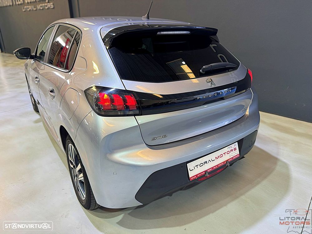 Peugeot 208 1.2 PureTech SE Style - 9