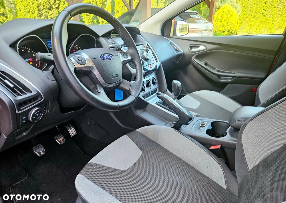 Ford Focus - 24