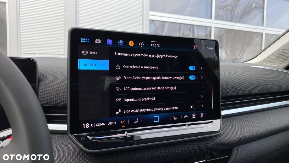 Volkswagen T-Roc 1.5 TSI Life DSG - 16