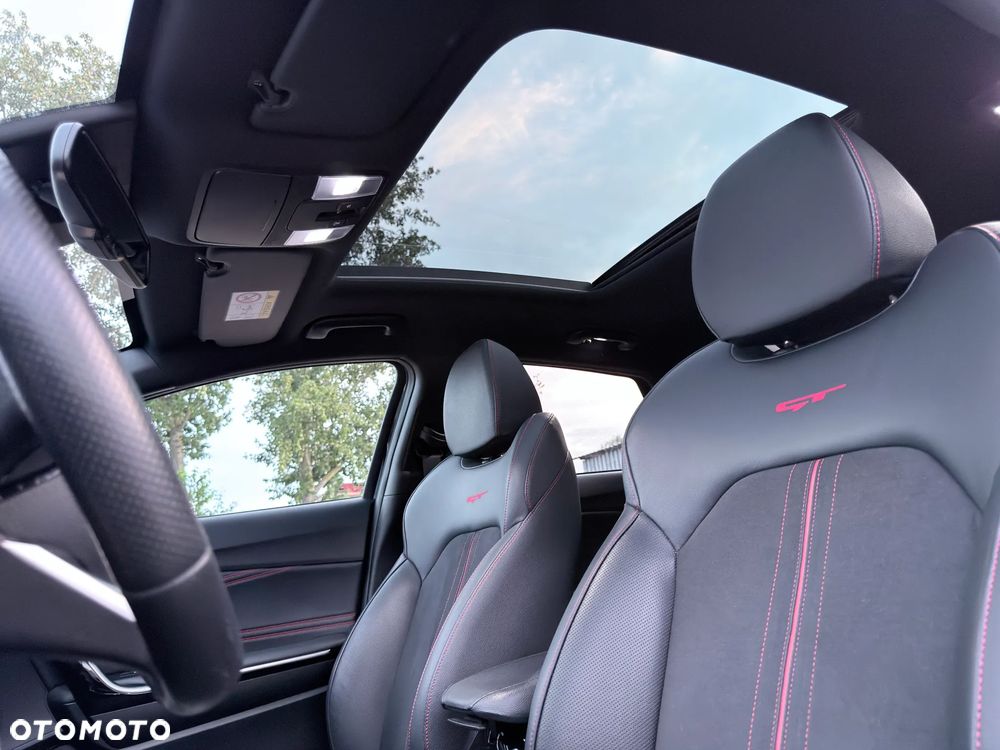 Kia ProCeed 1.6 T-GDI GT DCT - 14