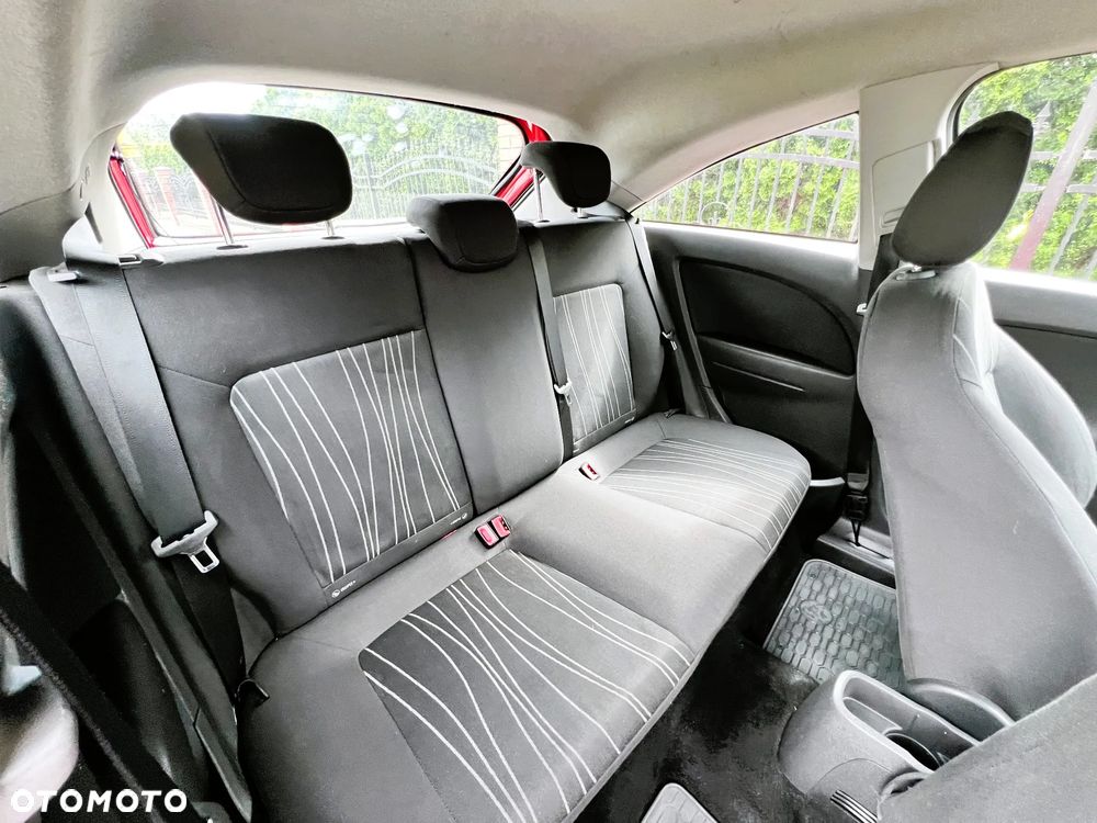 Opel Corsa - 13