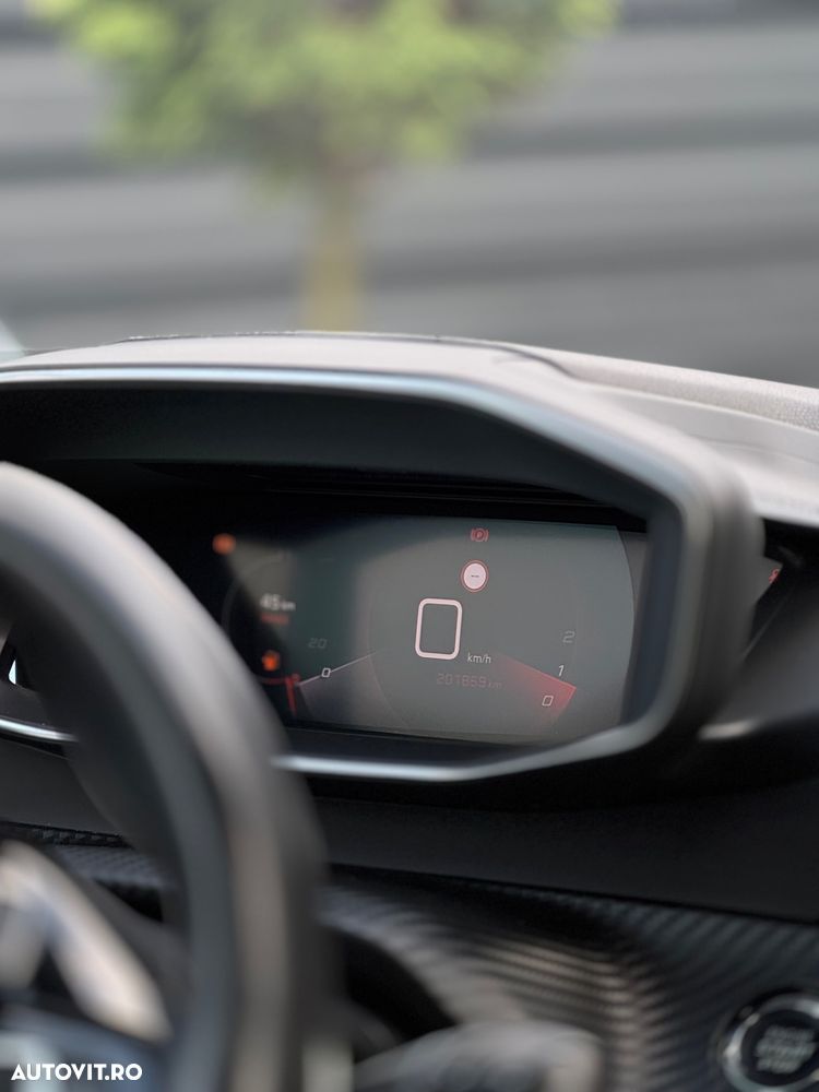Peugeot 2008 PureTech 130 Stop&Start EAT6 Black Edition - 13