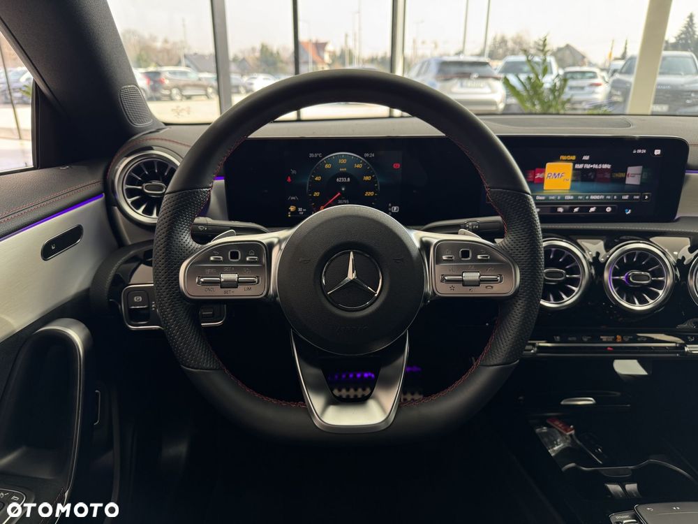 Mercedes-Benz CLA - 15