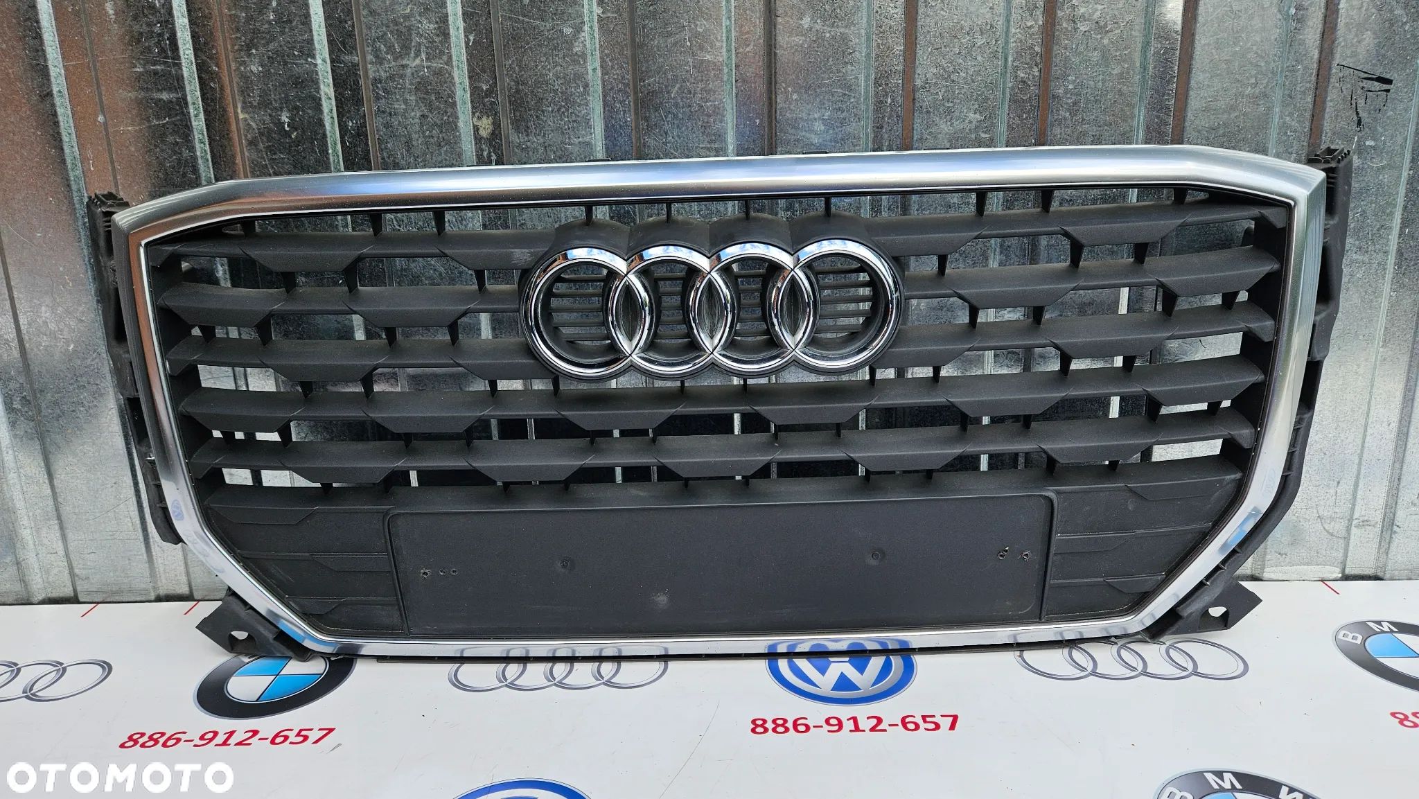 AUDI Q2 81A 2016-2019 Atrapa zderzaka przedniego Grill Kratka środkowa Atrapa chłodnicy 81A853651  ŁADNY - 1