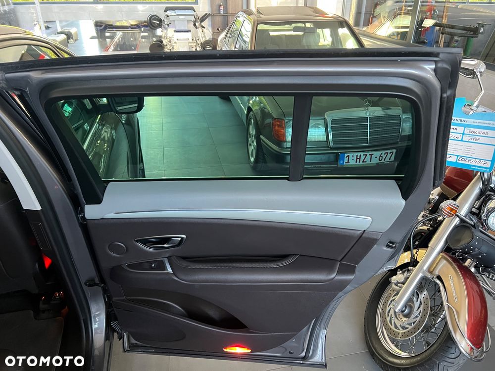 Renault Espace Energy dCi 160 EDC Business - 27