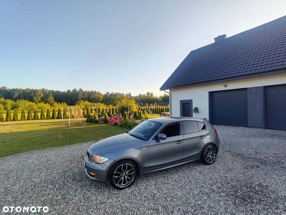 BMW Seria 1 - 24