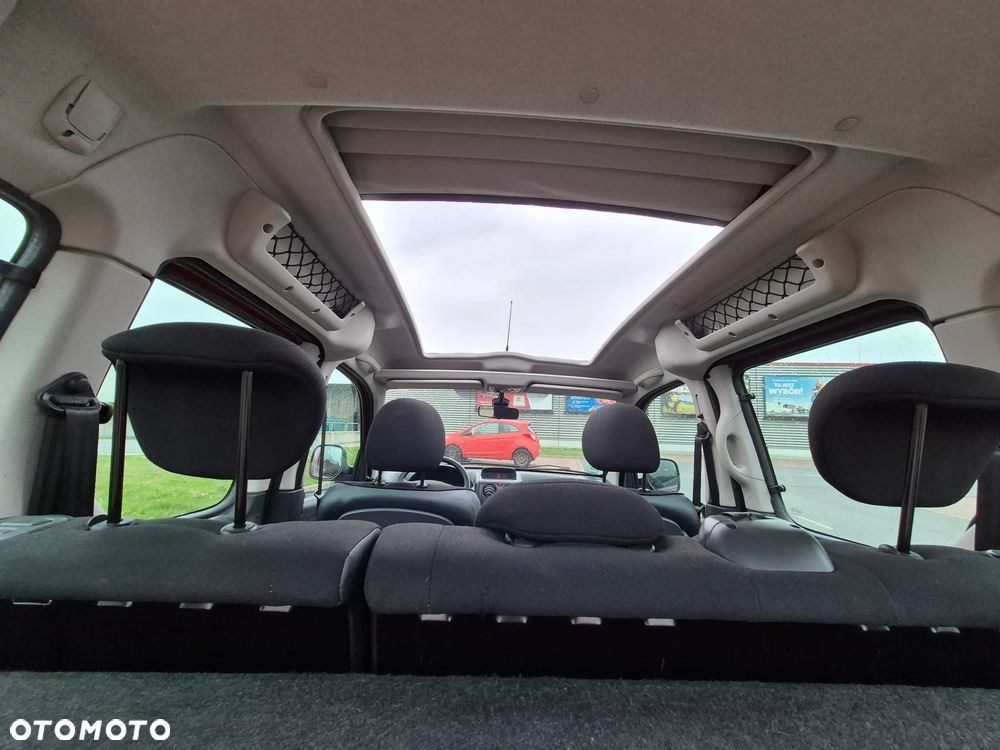 Citroën Berlingo Multispace 1.6 HDI Exclusive - 16