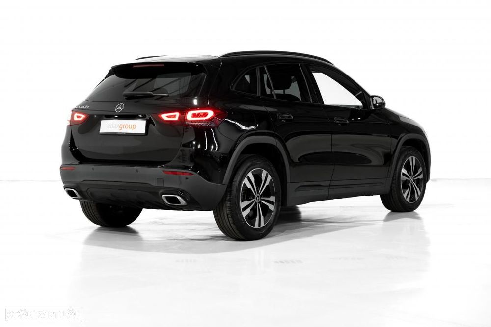 Mercedes-Benz GLA 250 e Progressive - 3