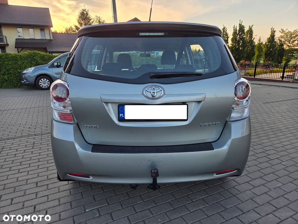 Toyota Verso 1.8 Prestige EU6 - 5