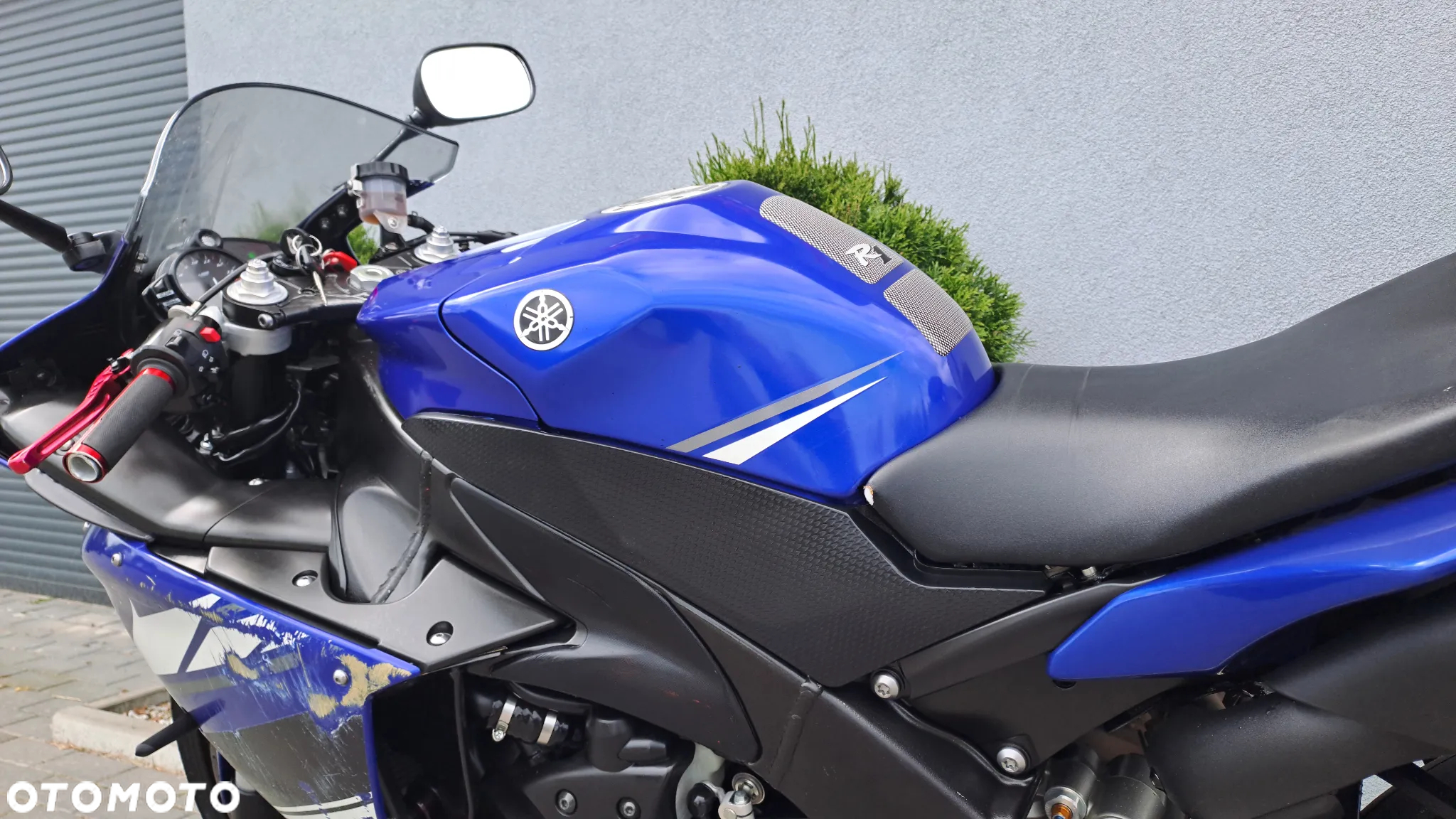Yamaha R1 - 41