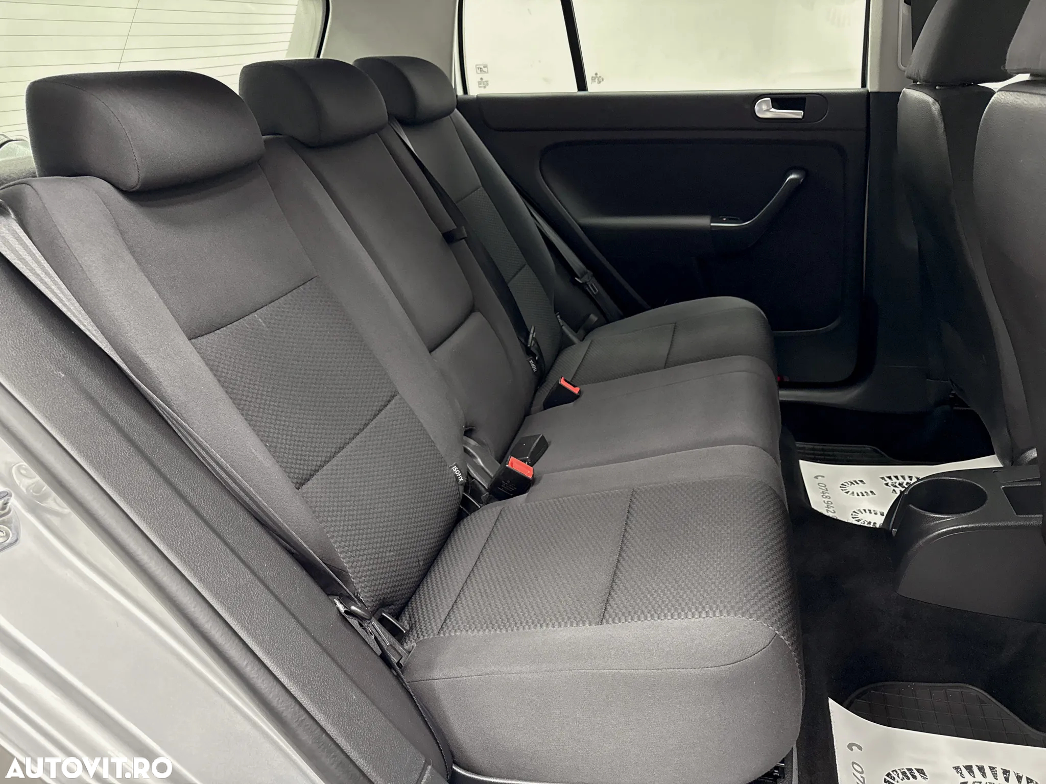 Volkswagen Golf Plus 2.0 TDI DPF Comfortline - 8