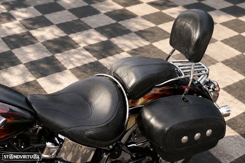 Harley-Davidson Heritage Deluxe - 5