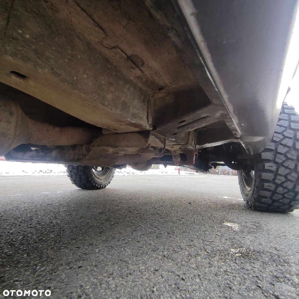 Jeep Grand Cherokee - 13