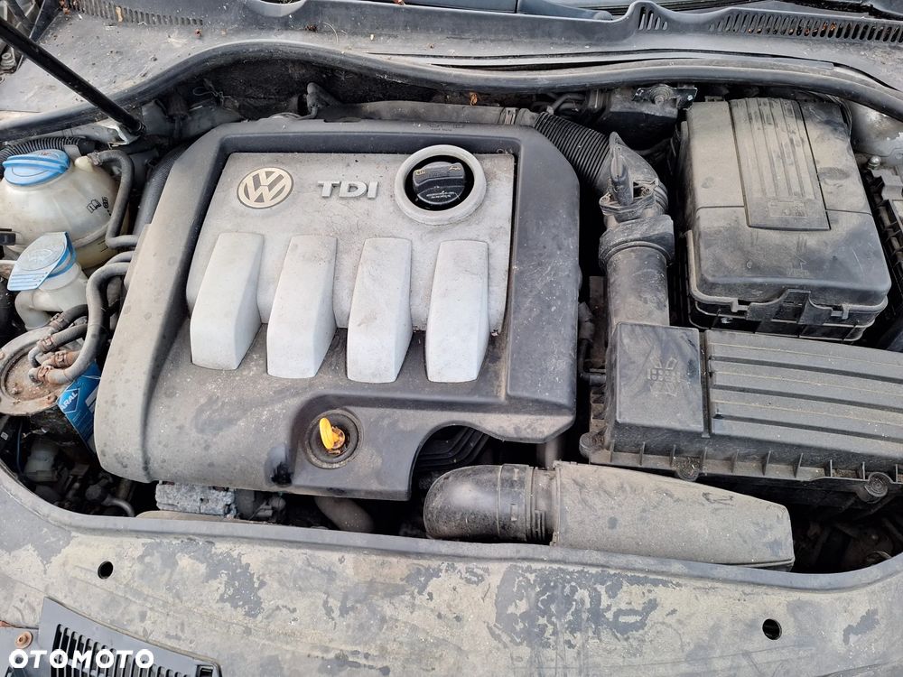 Volkswagen Golf Variant 1.9 TDI DPF Comfortline BlueMotion - 16