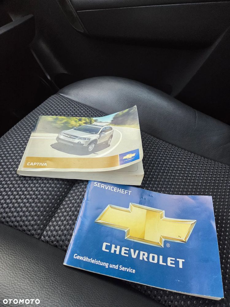 Chevrolet Captiva 2.4 2WD 7 Sitzer LS Family Edition - 8