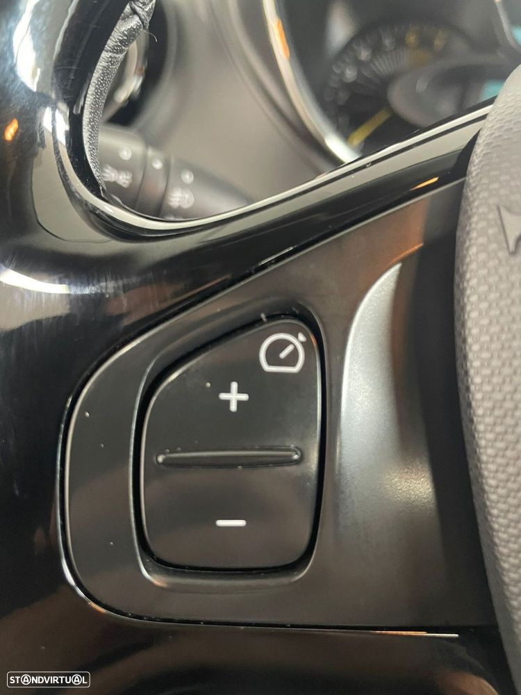 Renault Captur 0.9 TCE - 18